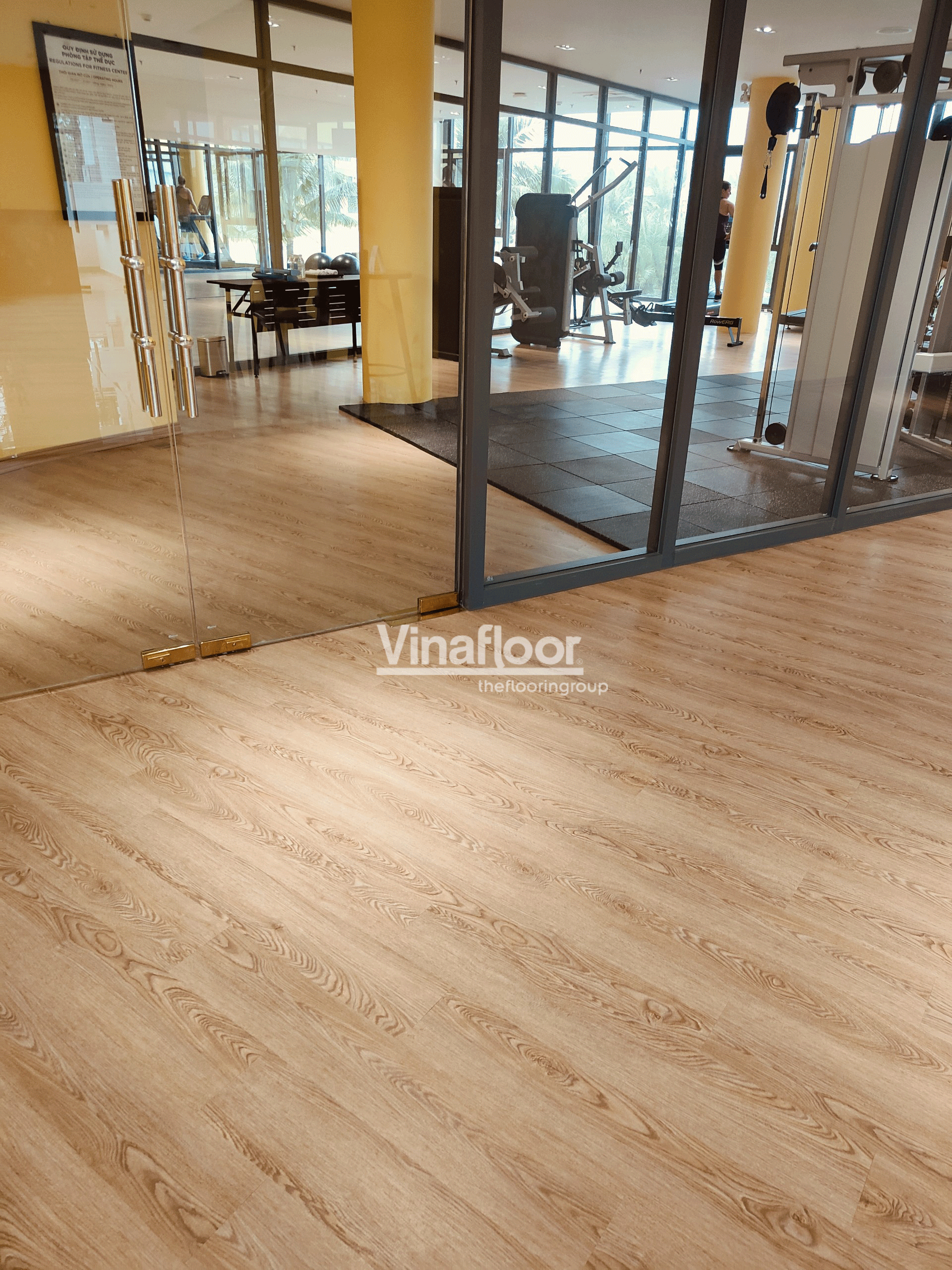 Sàn nhựa hèm khóa SPC cho không gian sống tiện nghi